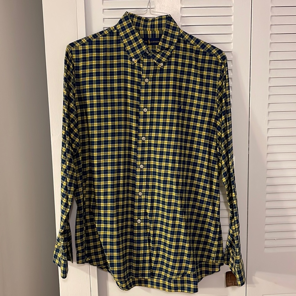 Men’s Large Polo Button Down